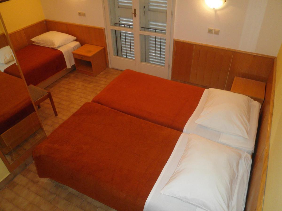 פרימוסטן Hotel Zora Pavilions מראה חיצוני תמונה