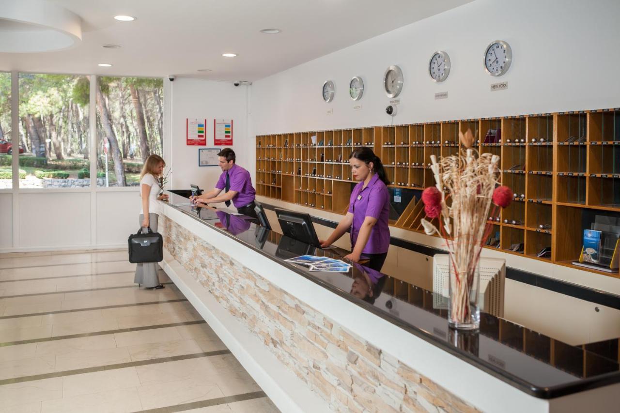 פרימוסטן Hotel Zora Pavilions מראה חיצוני תמונה